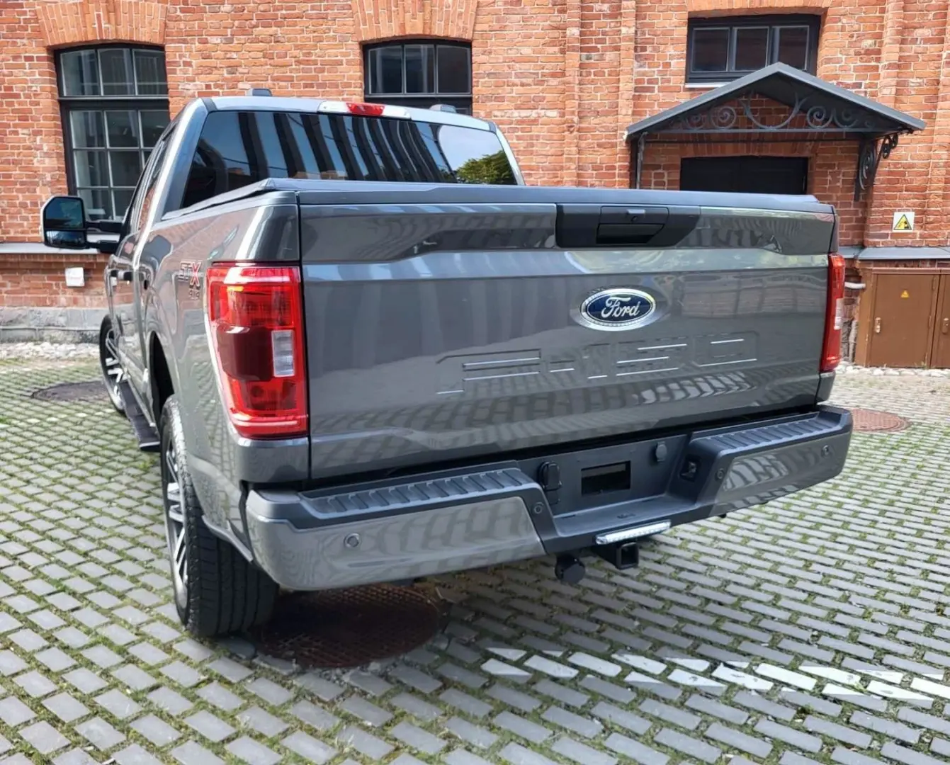 Ford F 150 5,0 V8 4x4 SUPERCREW TOP