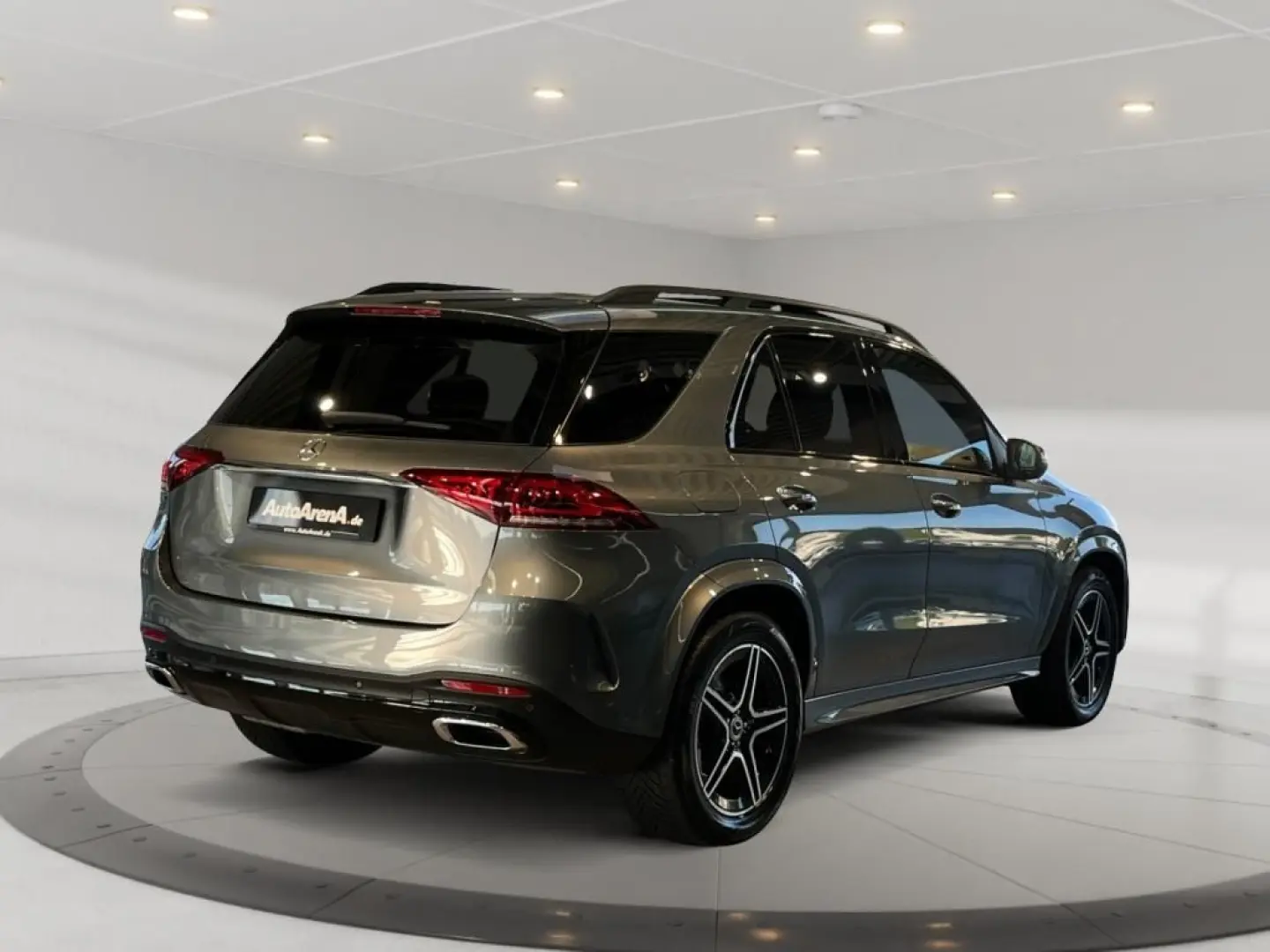 GLE 300 d 4matic AMG +MBUX+Wide+Navi+Pano+LM+PDC