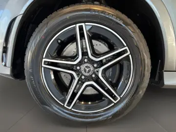 GLE 300 d 4matic AMG +MBUX+Wide+Navi+Pano+LM+PDC