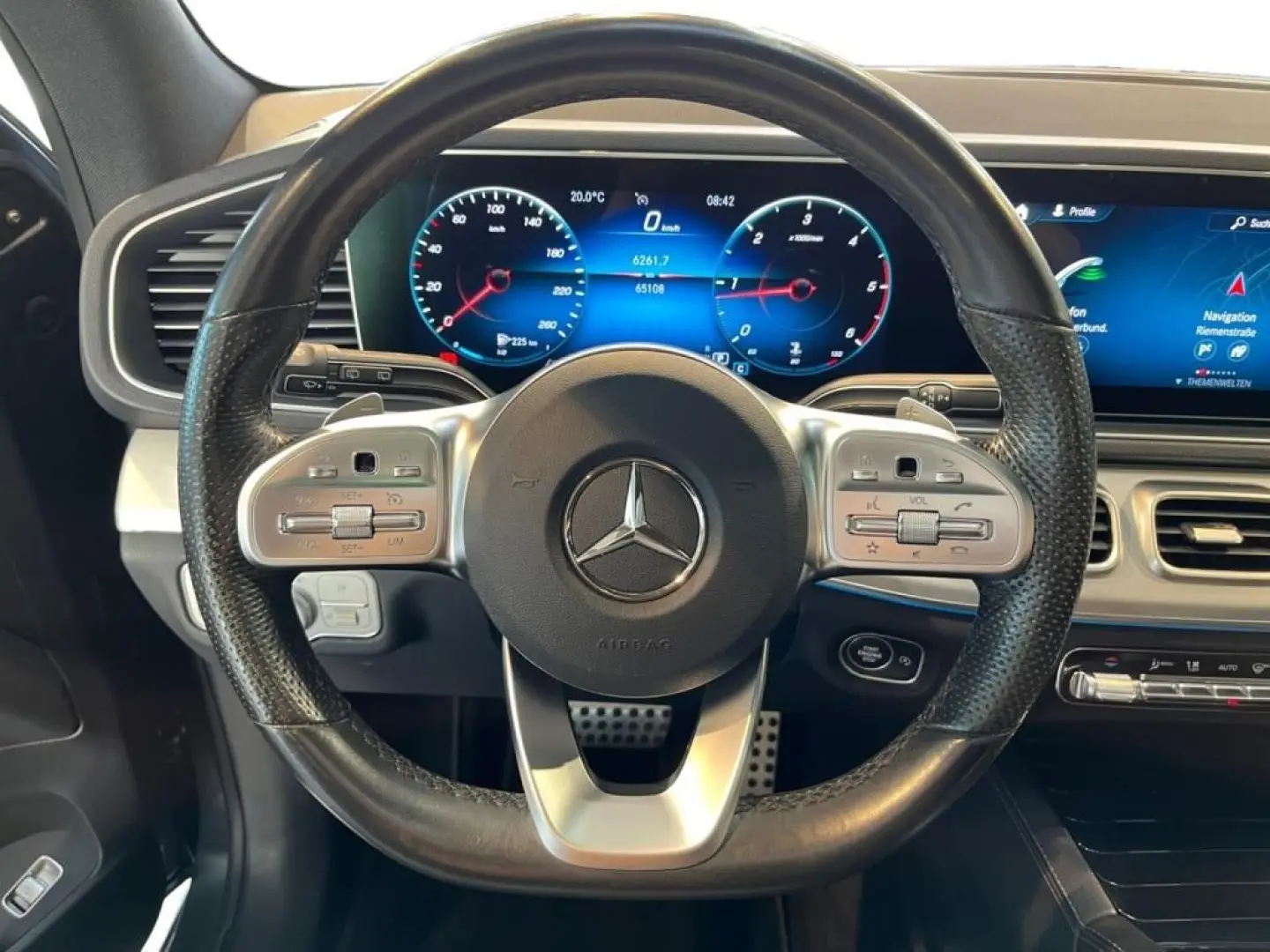 GLE 300 d 4matic AMG +MBUX+Wide+Navi+Pano+LM+PDC
