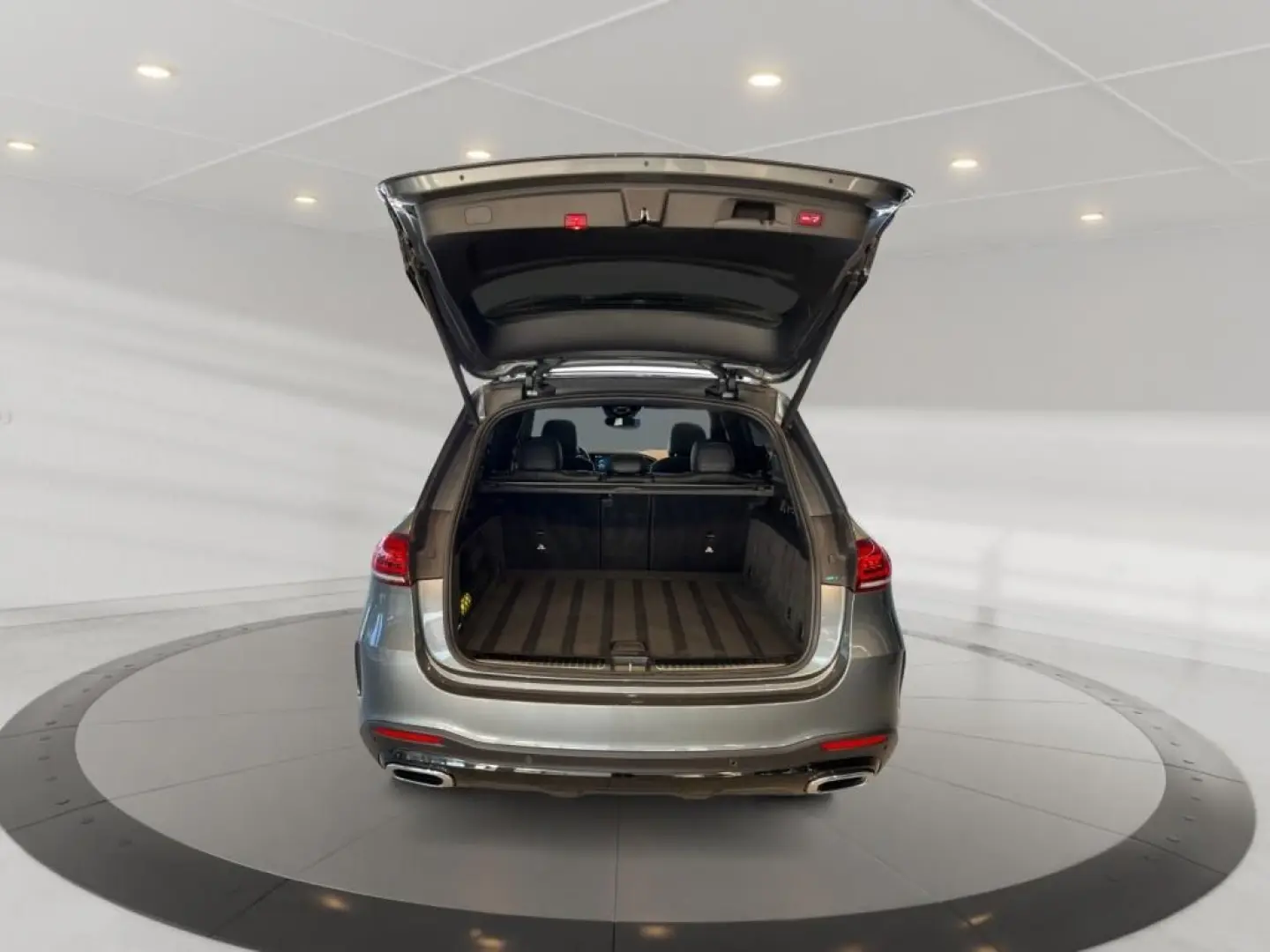 GLE 300 d 4matic AMG +MBUX+Wide+Navi+Pano+LM+PDC