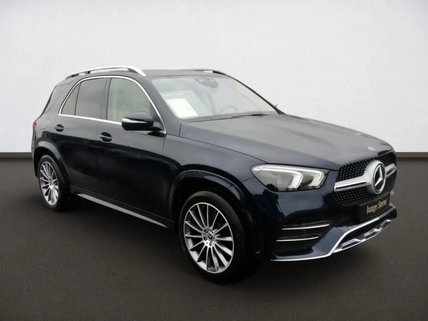 GLE 300 d 4M AMG*RKam*Pano*Burm*MBUX*Navi*DAB*9G