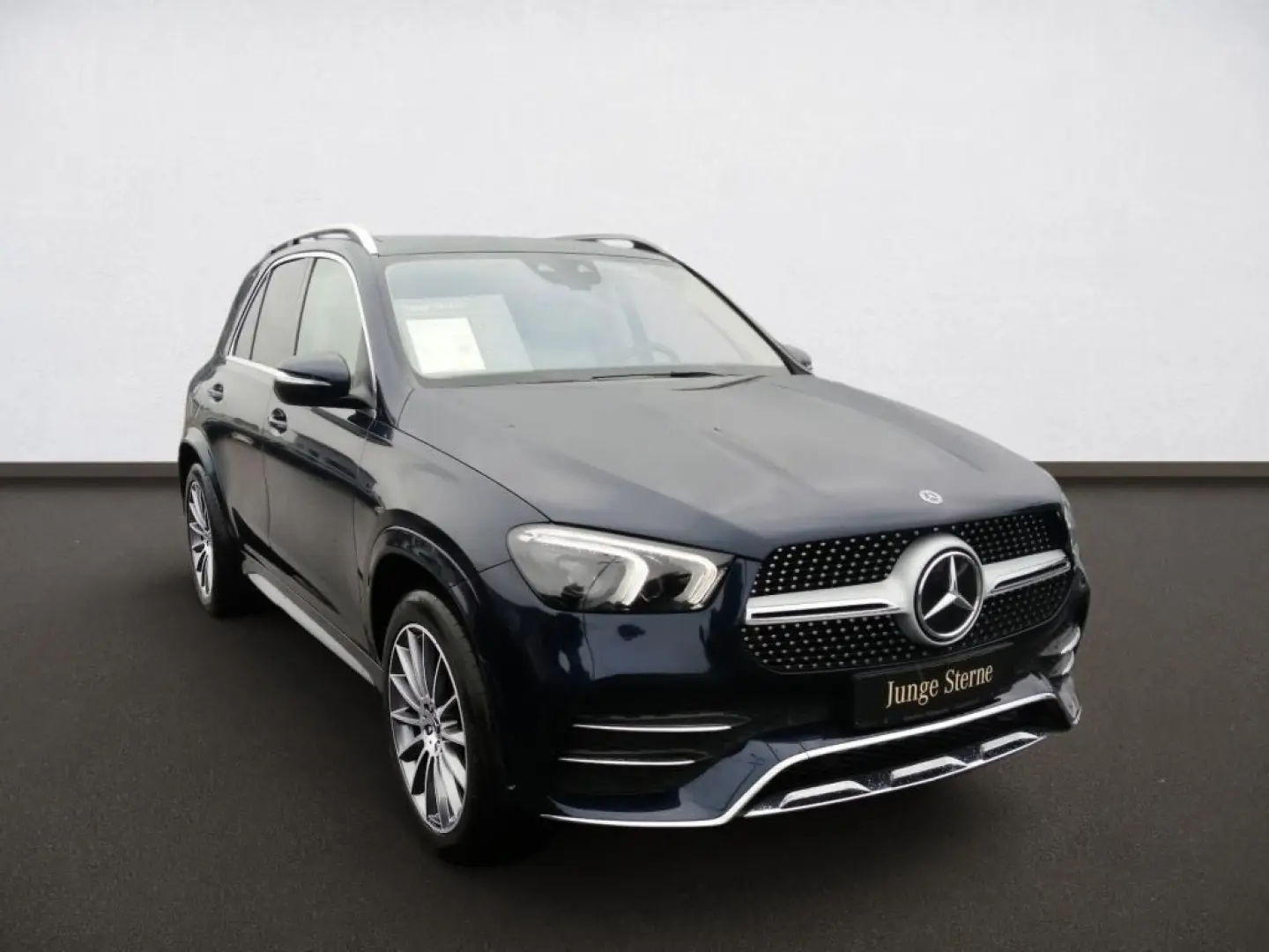GLE 300 d 4M AMG*RKam*Pano*Burm*MBUX*Navi*DAB*9G
