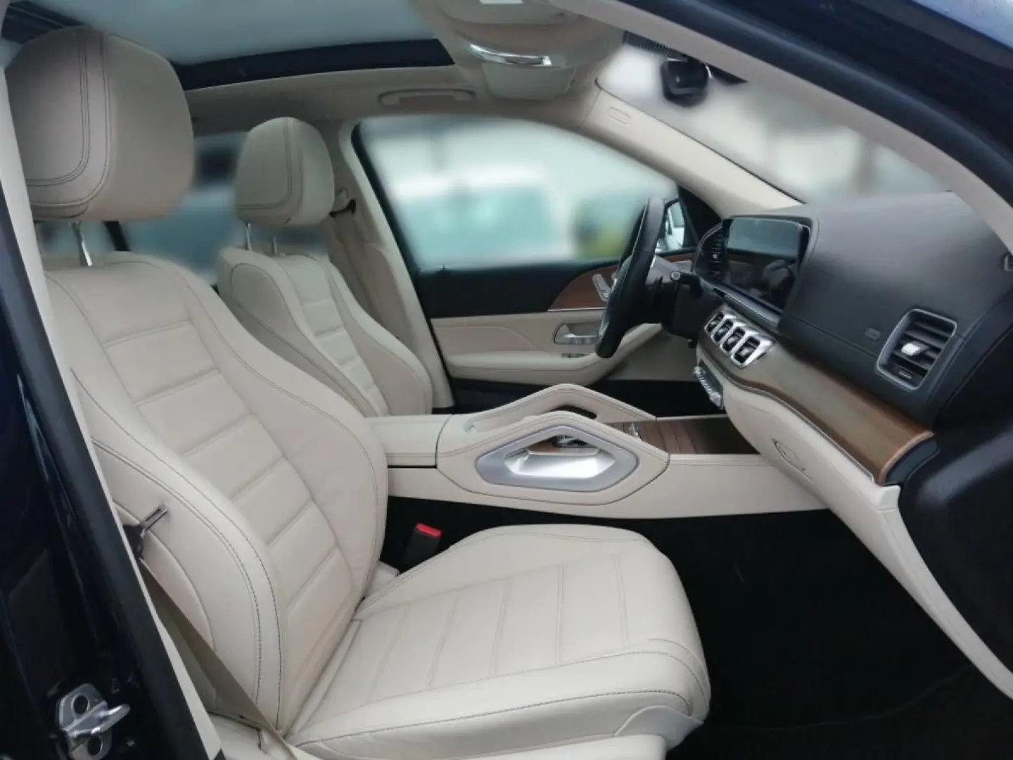 GLE 300 d 4M AMG*RKam*Pano*Burm*MBUX*Navi*DAB*9G