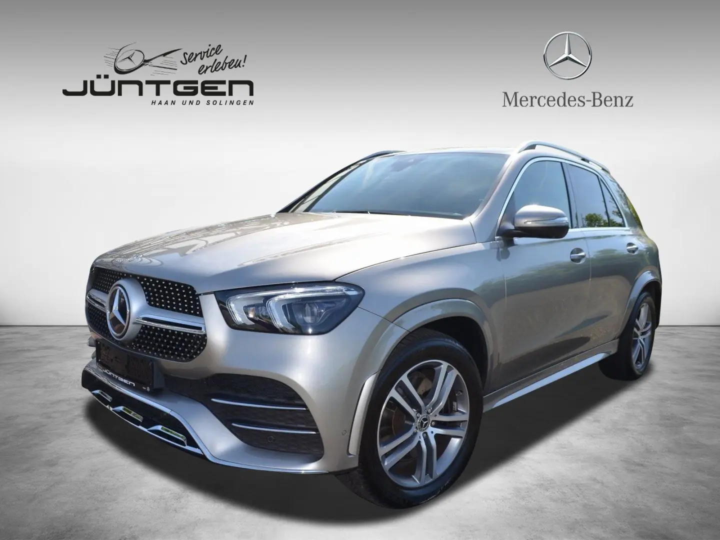 d 4M AMG MULTIBEAM 360° AHK PANO BURMESTER AIRMA