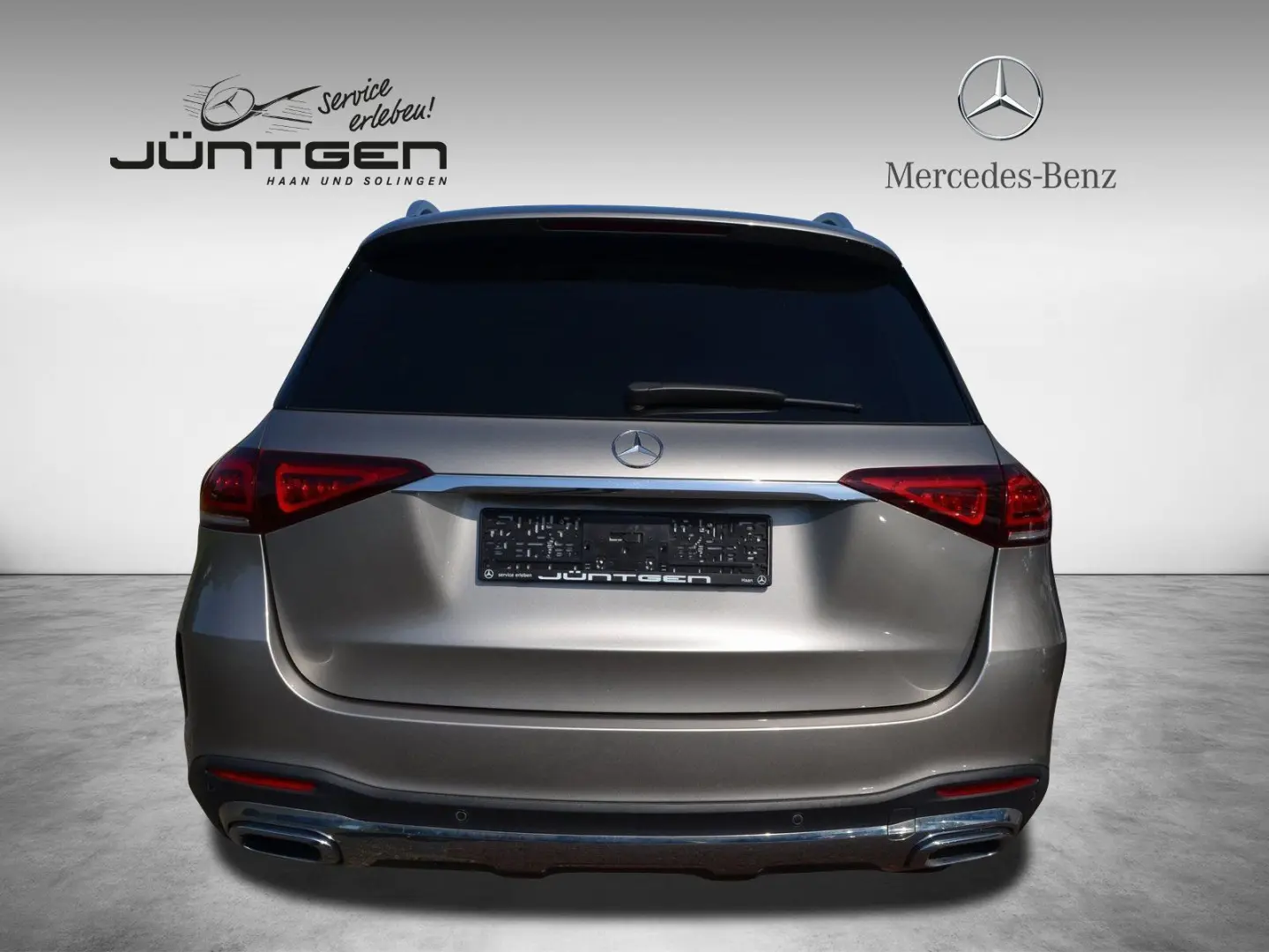d 4M AMG MULTIBEAM 360° AHK PANO BURMESTER AIRMA