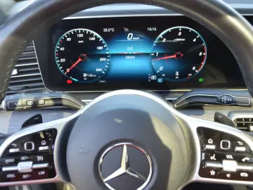 d 4M AMG MULTIBEAM 360° AHK PANO BURMESTER AIRMA