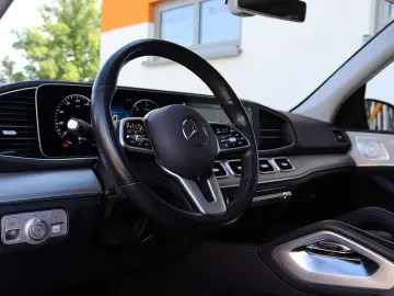 GLE 400 d 4M AMG DISTRO+PANO+KAMERA+STANDHZG+AHK