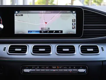 GLE 400 d 4M AMG DISTRO+PANO+KAMERA+STANDHZG+AHK