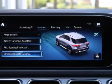 GLE 400 d 4M AMG DISTRO+PANO+KAMERA+STANDHZG+AHK