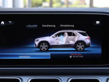 GLE 400 d 4M AMG DISTRO+PANO+KAMERA+STANDHZG+AHK