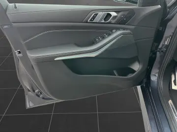 X5 xDrive30d A,M Sportpaket,AHK,HeadUpDisplay,Pa