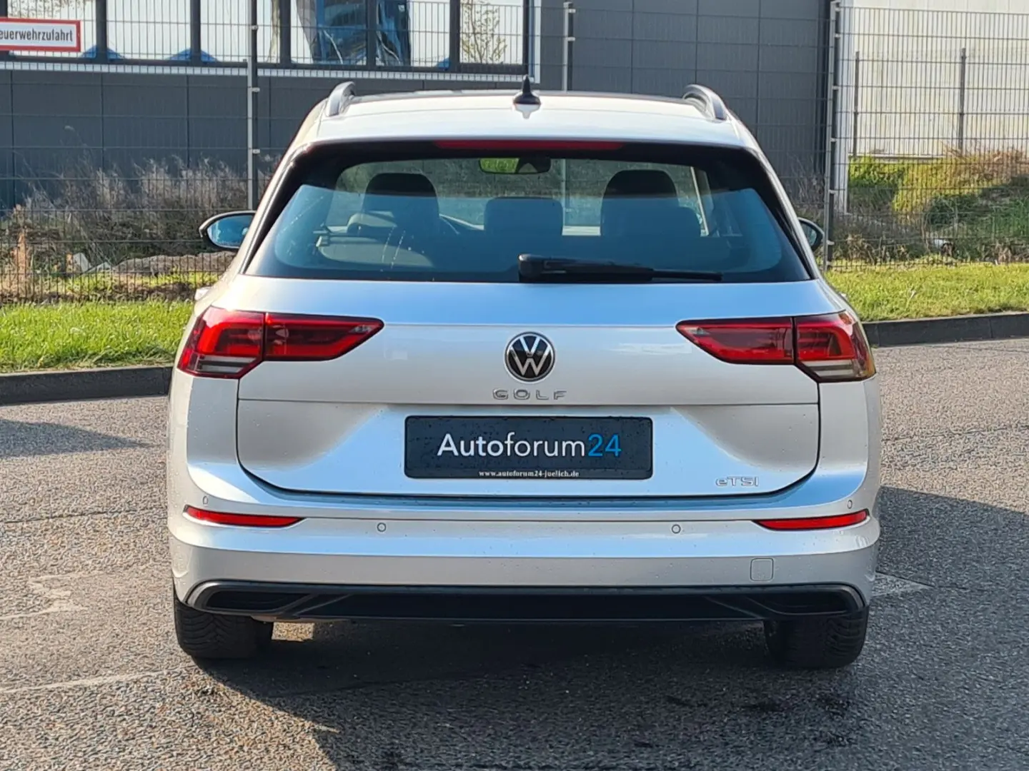 Golf VIII Variant Life eTSI