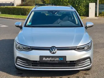 Golf VIII Variant Life eTSI