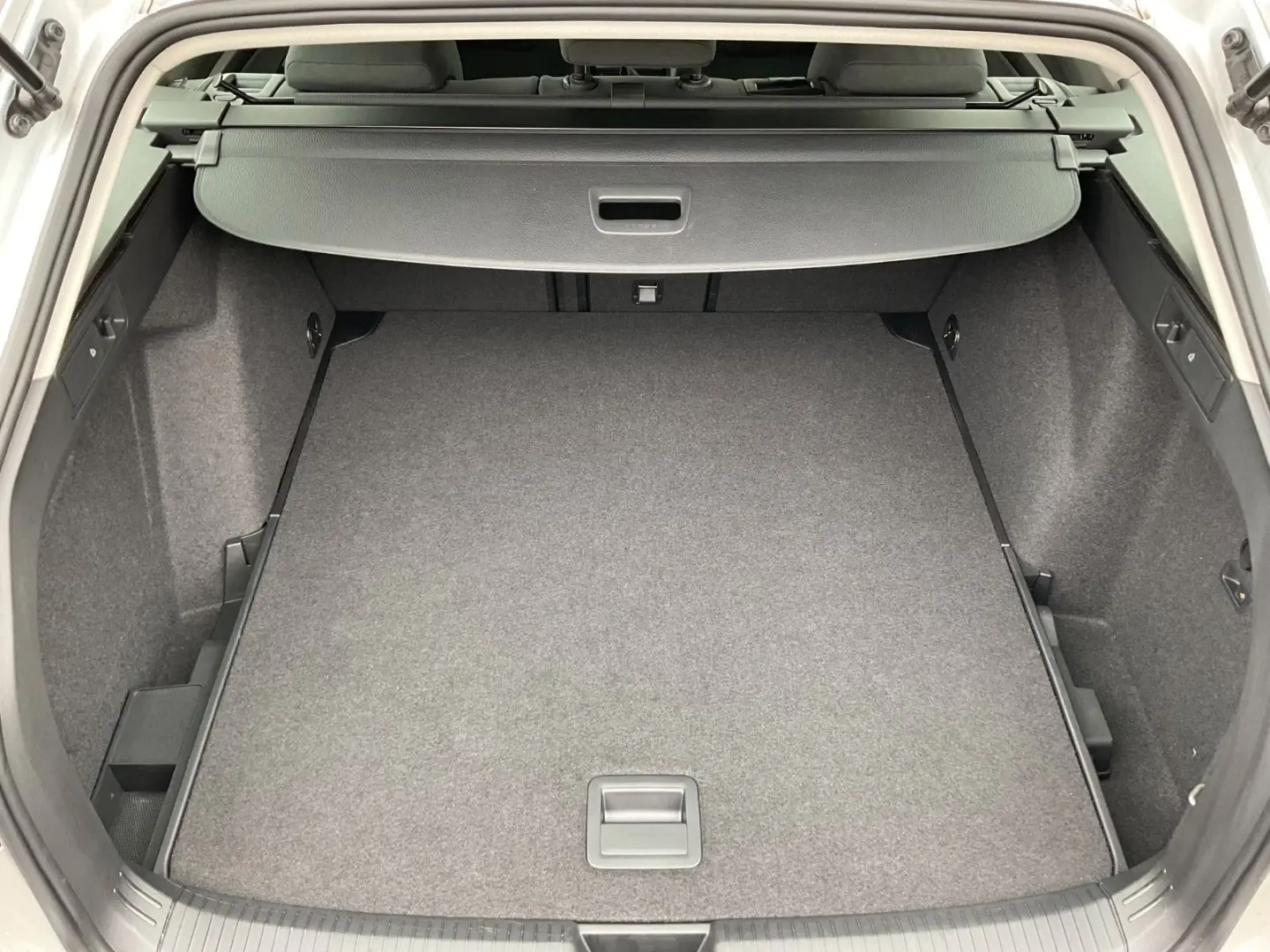 Golf VIII Variant Life eTSI