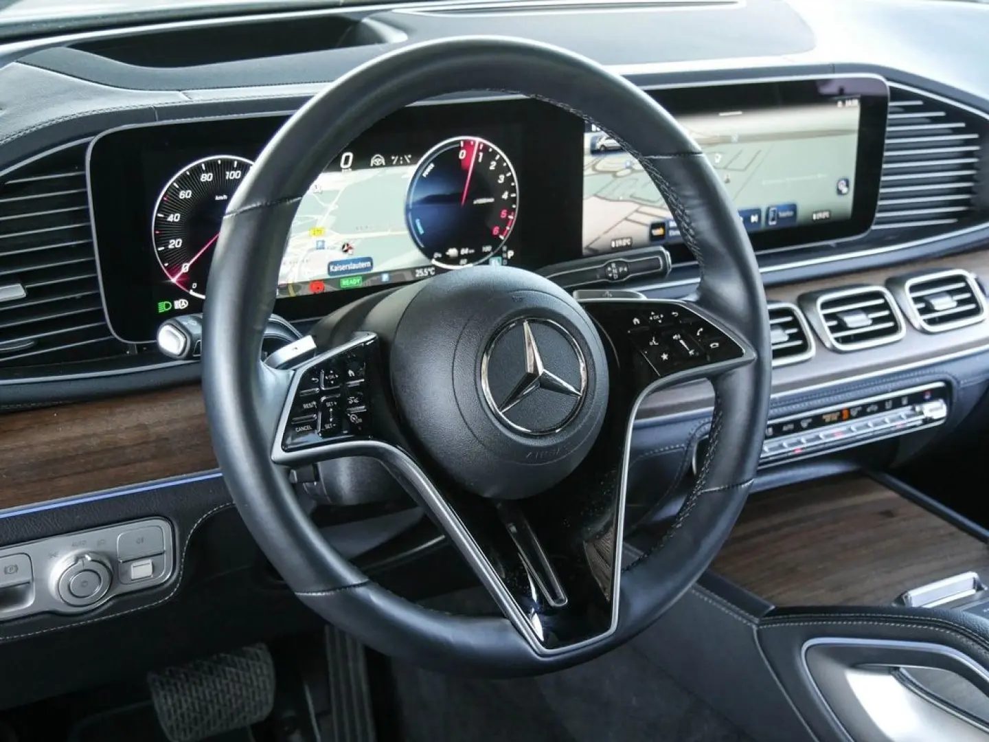 GLE 350de 4M AMG|NIGHT|DISTR|AHK|360°|BURM|PANO