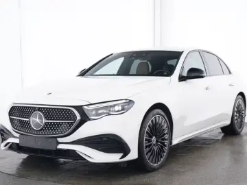 E 300 de 4M AMG Sport Night Distr Superscreen Bu