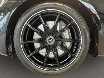 E 300 AMG **Distronic/Kamera/Night Edition