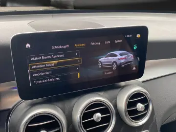 GLC 300 e AMG Coupe 19*VollLeder*Kamera*LED*Navi