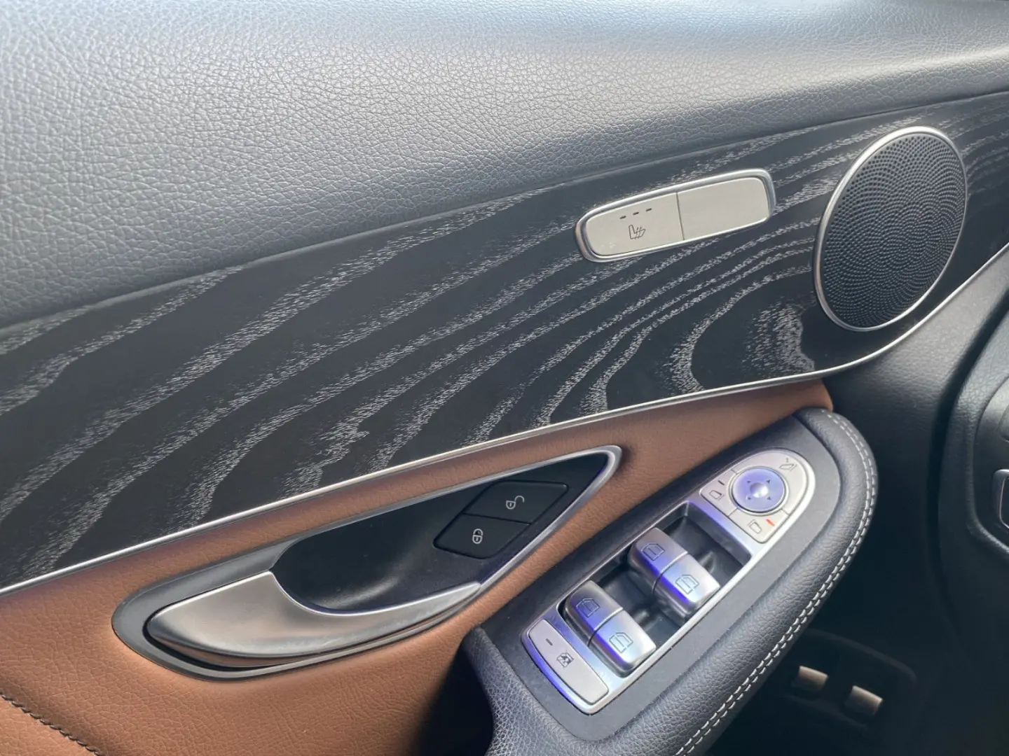 GLC 300 e AMG Coupe 19*VollLeder*Kamera*LED*Navi