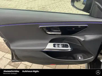 E 200 AMG Night 19