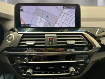 X3 xDrive30e LiveCockpitProf Head-Up Kamera LED