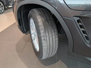 X3 xDrive30e ADVANTAGE AT Aut. Panorama PDC HIFI