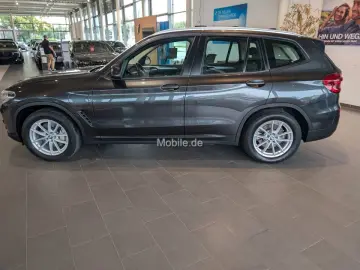 X3 xDrive30e ADVANTAGE AT Aut. Panorama PDC HIFI