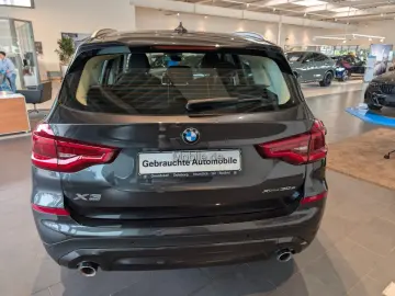 X3 xDrive30e ADVANTAGE AT Aut. Panorama PDC HIFI