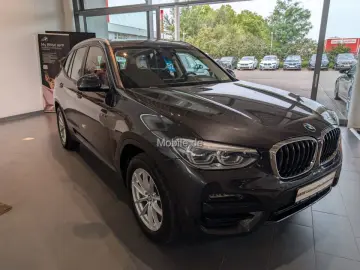 X3 xDrive30e ADVANTAGE AT Aut. Panorama PDC HIFI