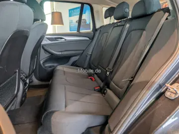 X3 xDrive30e ADVANTAGE AT Aut. Panorama PDC HIFI