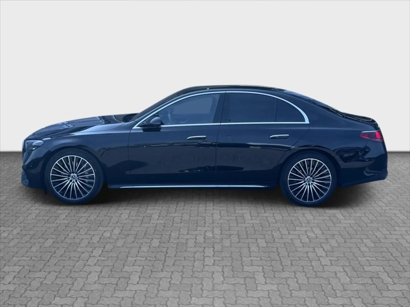 E 220 220d 4Matic AMG Line