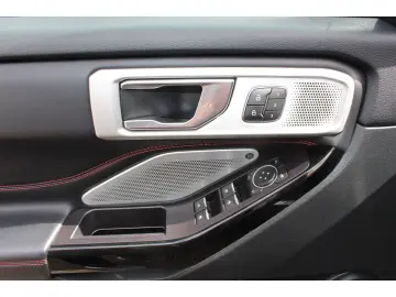 Explorer ST-LINE PHEV, PANO, LEDER, ACC, LED, 7-