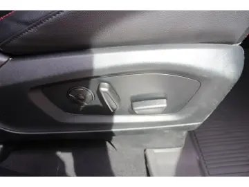 Explorer ST-LINE PHEV, PANO, LEDER, ACC, LED, 7-