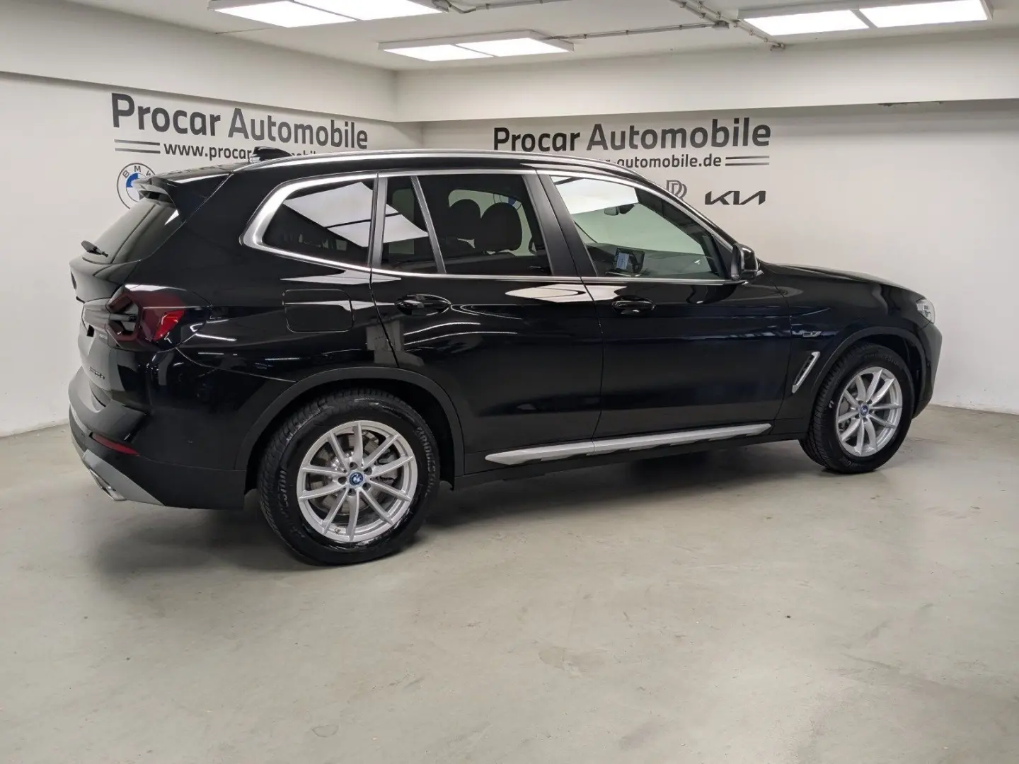 X3 xDrive30e Laser HuD PA+ DA 360° HiFi DAB WLAN