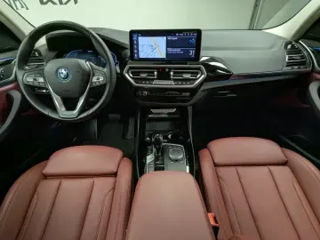 X3 xDrive30e Laser HuD PA+ DA 360° HiFi DAB WLAN