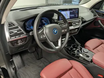 X3 xDrive30e Laser HuD PA+ DA 360° HiFi DAB WLAN