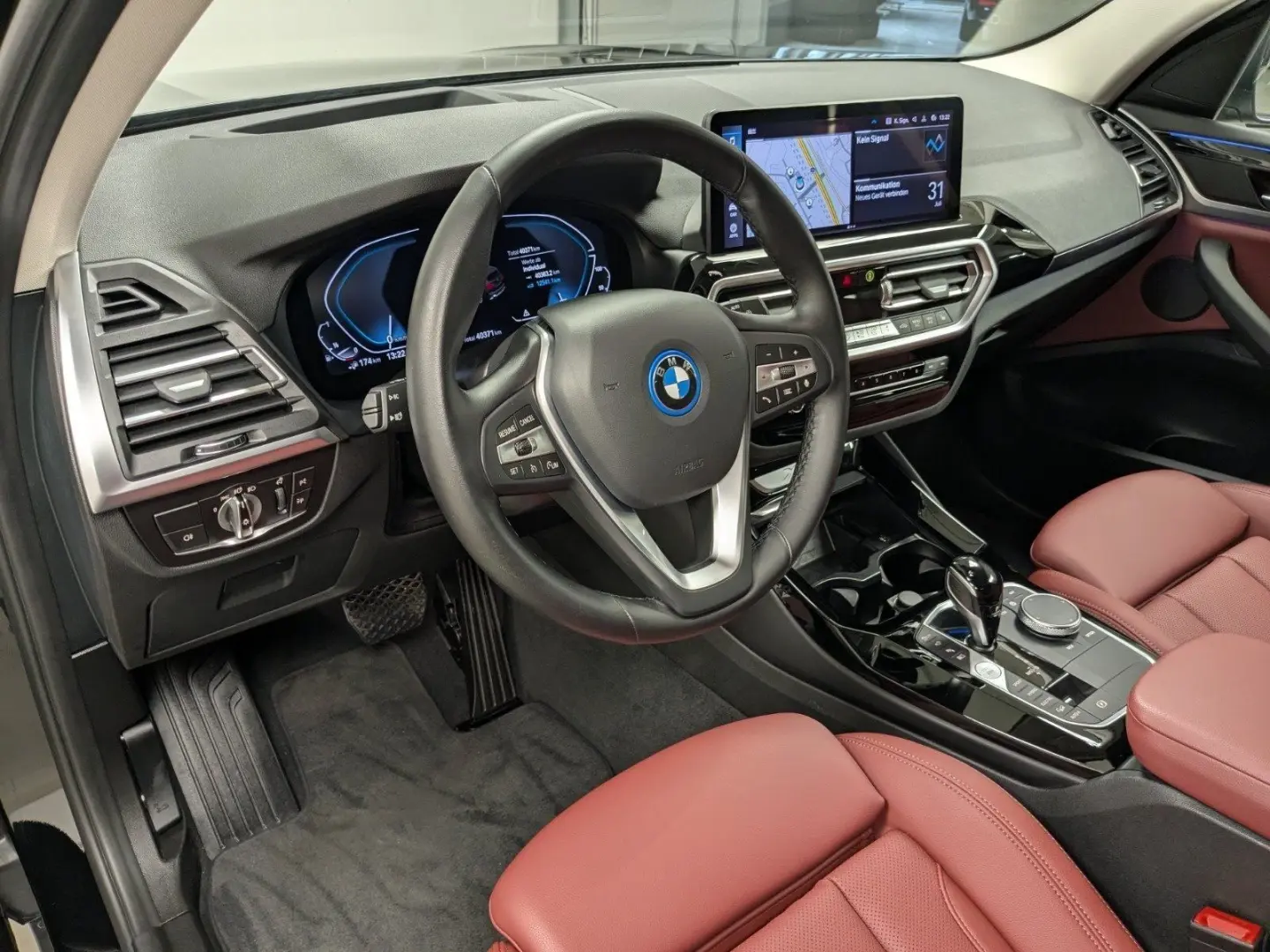 X3 xDrive30e Laser HuD PA+ DA 360° HiFi DAB WLAN