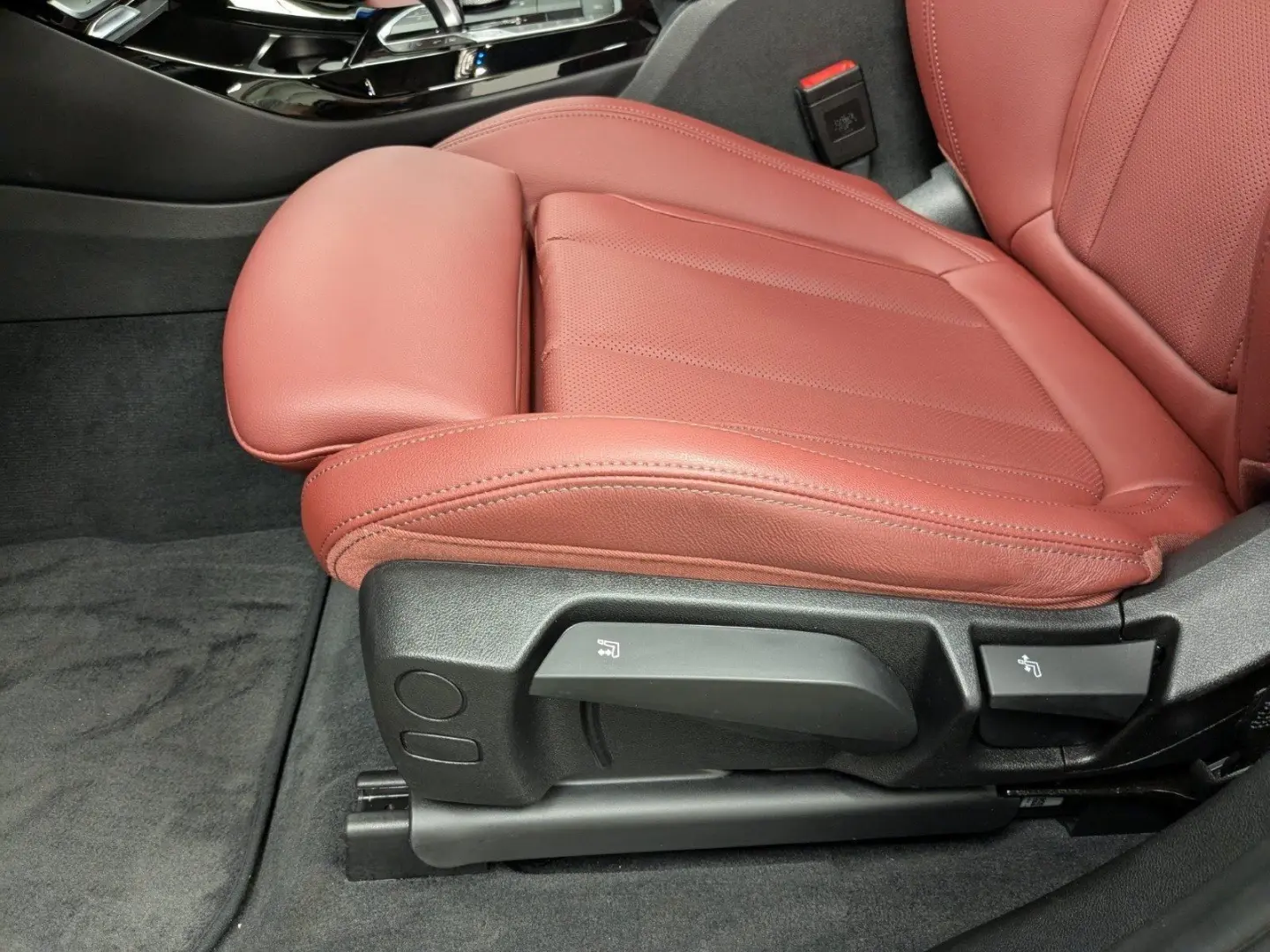 X3 xDrive30e Laser HuD PA+ DA 360° HiFi DAB WLAN