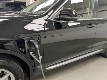 X3 xDrive30e Laser HuD PA+ DA 360° HiFi DAB WLAN