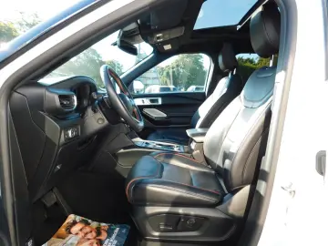 EXPLORER ST-LINE 3.0 V6 Plug-in-Hybrid 4x4+AHKab