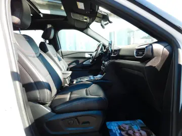 EXPLORER ST-LINE 3.0 V6 Plug-in-Hybrid 4x4+AHKab