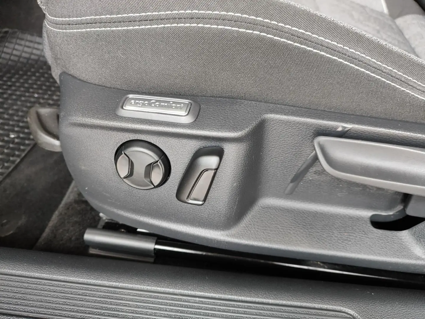 Passat Variant 1.5 TSI DSG Business