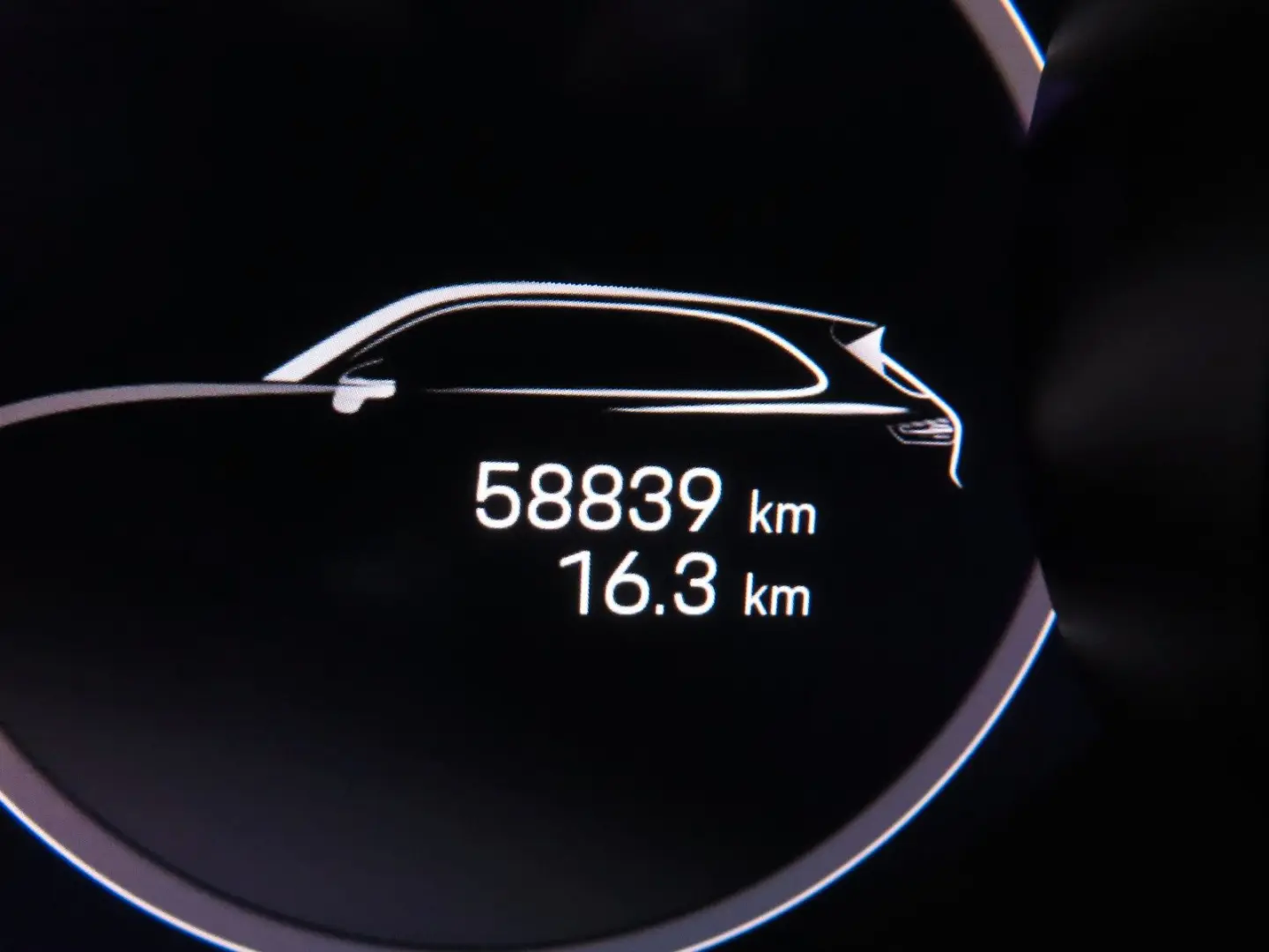 Cayenne 3.0 Hy. Sport-Design HuD Pan. Soft Close