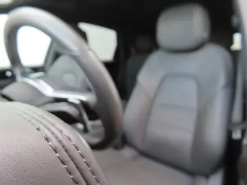 Cayenne 3.0 Hy. Sport-Design HuD Pan. Soft Close