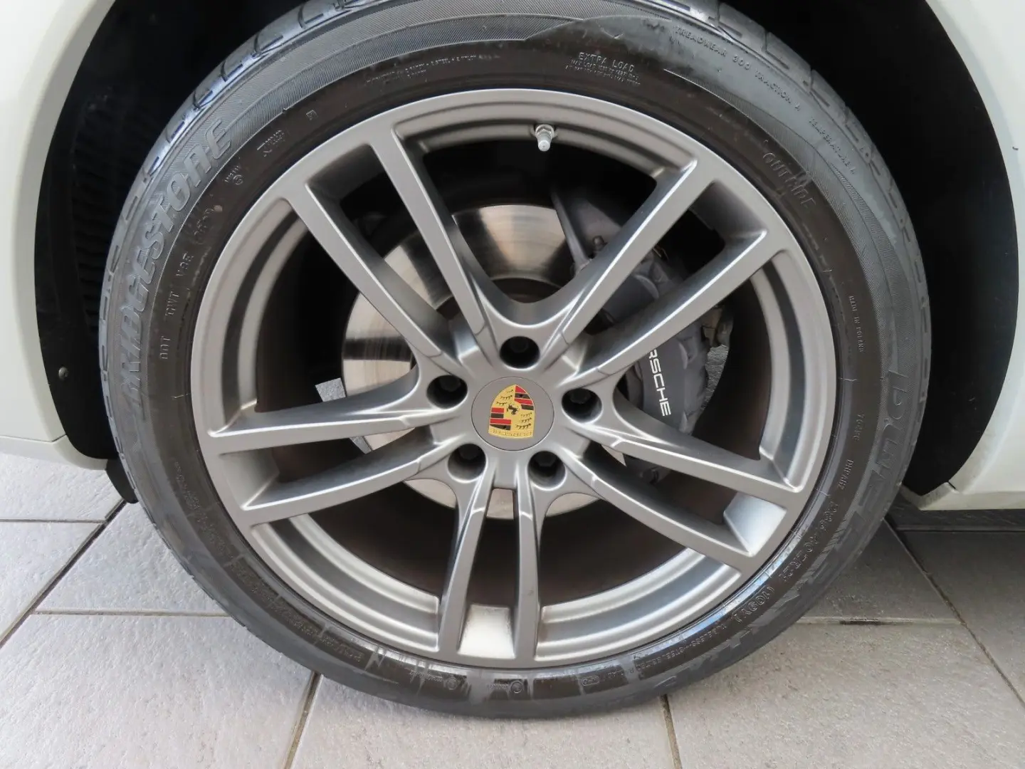 Cayenne 3.0 Hy. Sport-Design HuD Pan. Soft Close