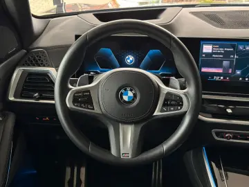 xDrive40i M SPORT PRO   H&K   AHK   PANO  360