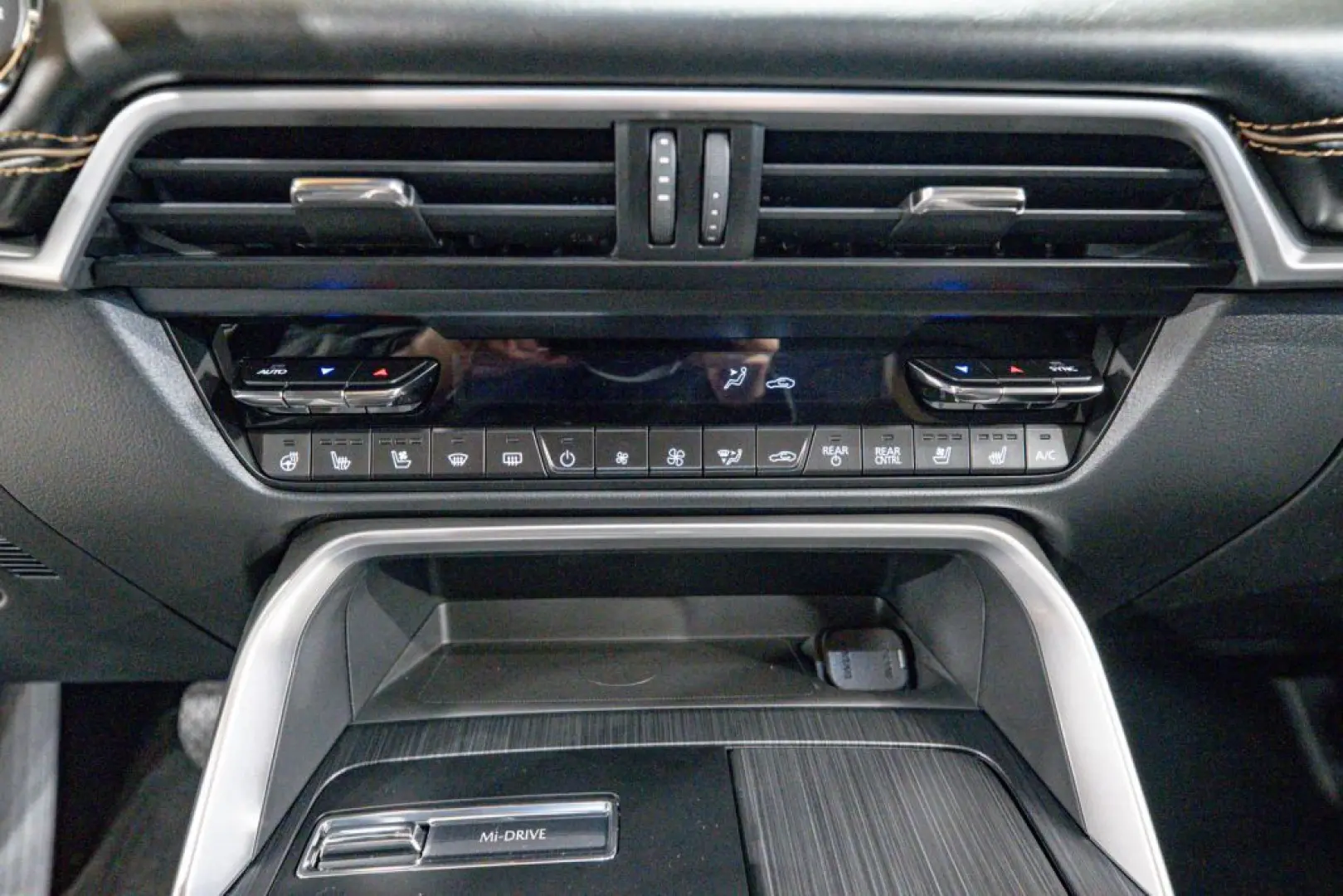 CX-80 AWD PHEV AUT HOMURA PLUS
