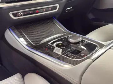 X5 xDrive30d M Sport Pro|AHK|Pano|H/K|22