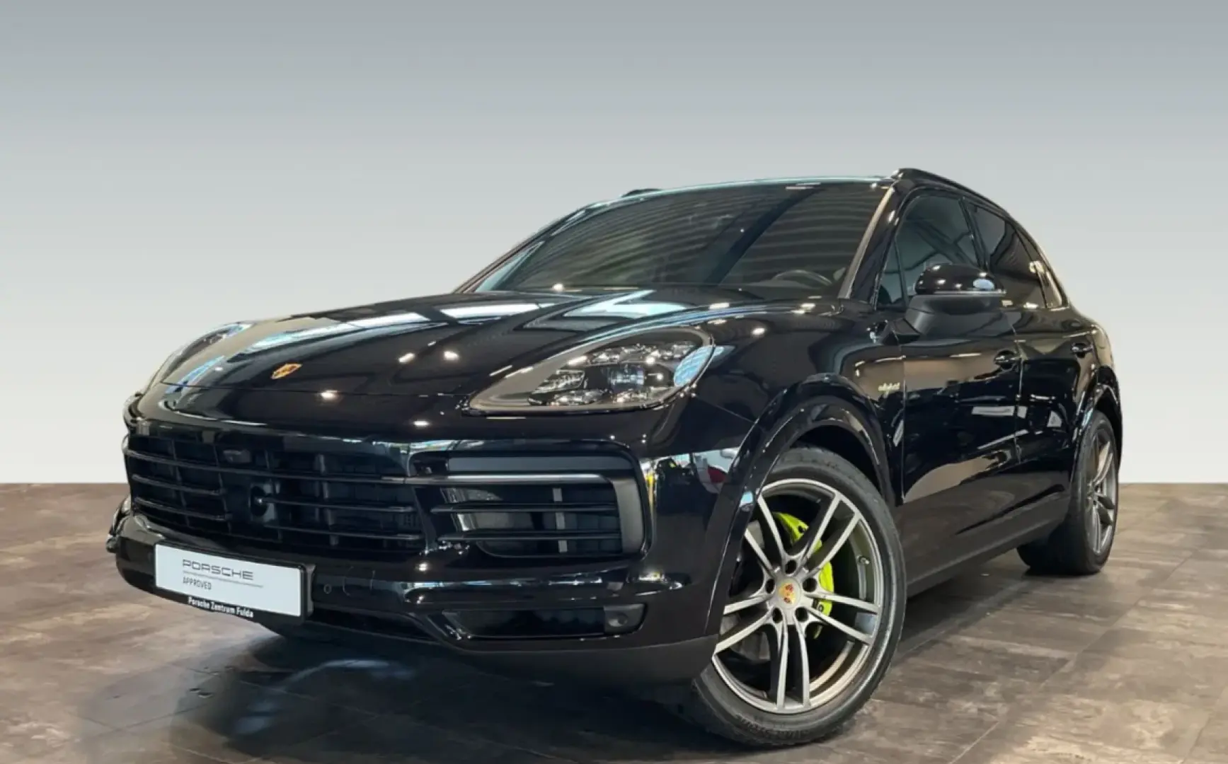 Cayenne E-Hybrid BOSE Panoramadach LED-Matrix